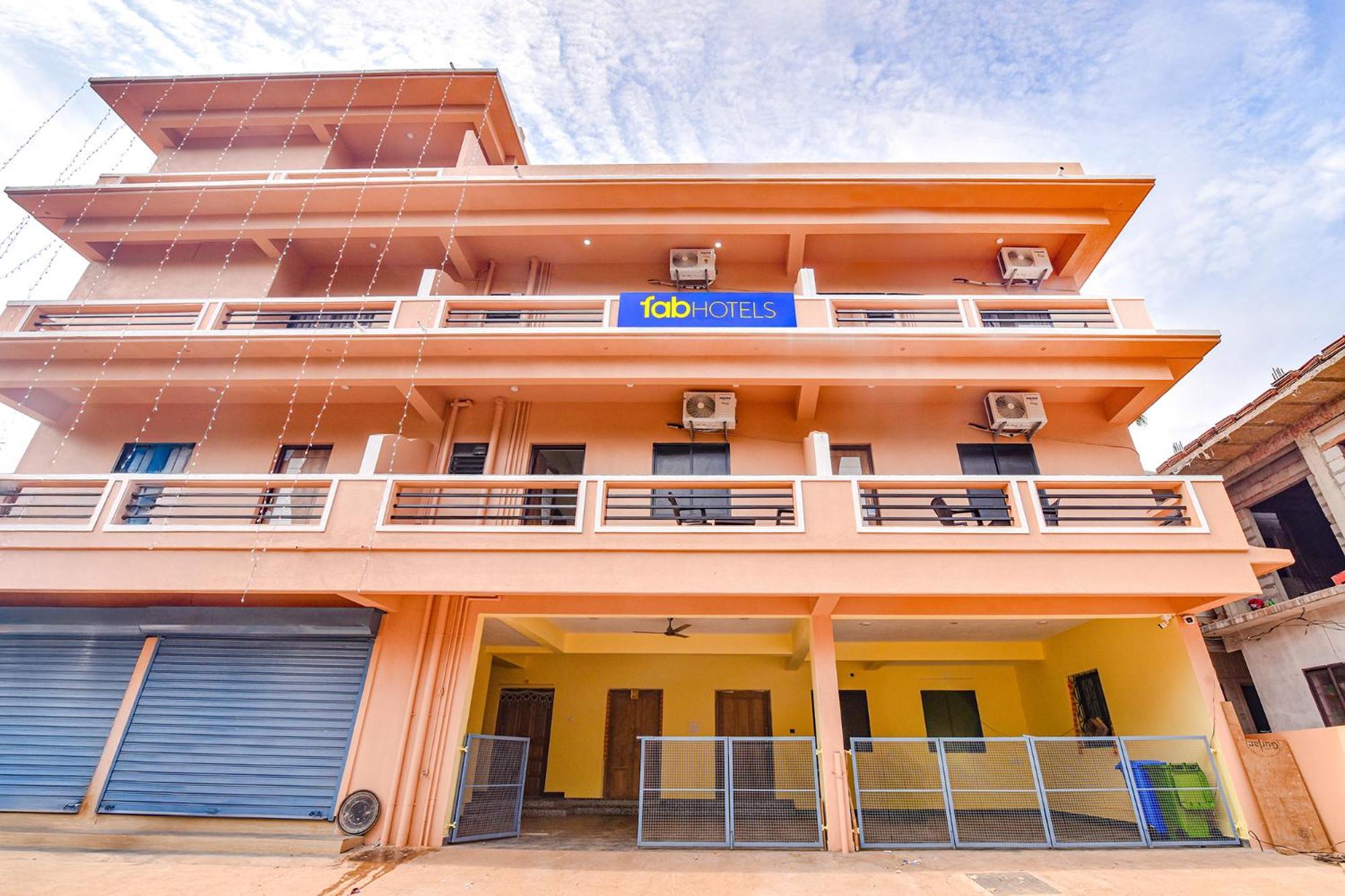 Fabhotel Baga Tulip - 500M From Baga Beach Exterior foto