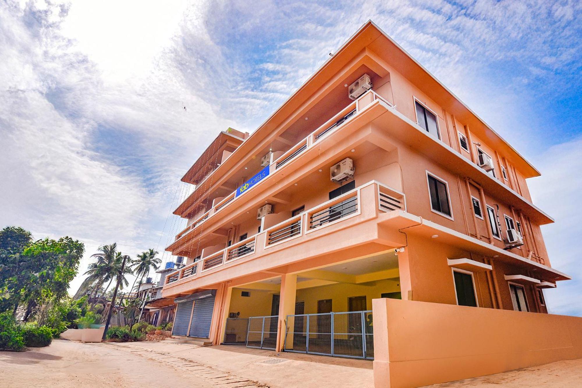 Fabhotel Baga Tulip - 500M From Baga Beach Exterior foto